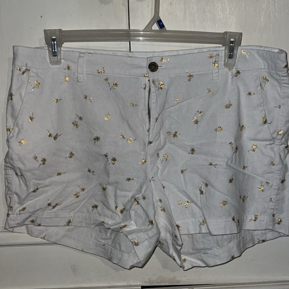 Old Navy Everyday Short